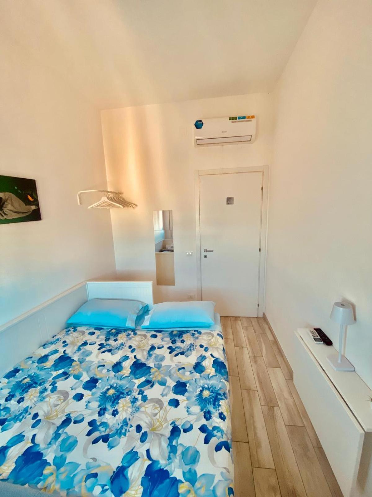 L 'Approdo Felice Bed & Breakfast Palermo Oda fotoğraf